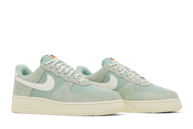 Nike Air Force 1 Low '07 LV8 Certified Fresh Enamel Green