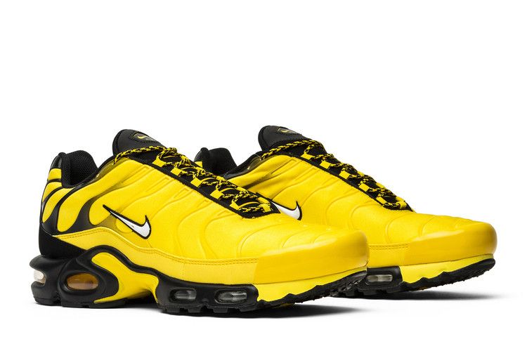 Nike Air Max Plus Frequency Pack