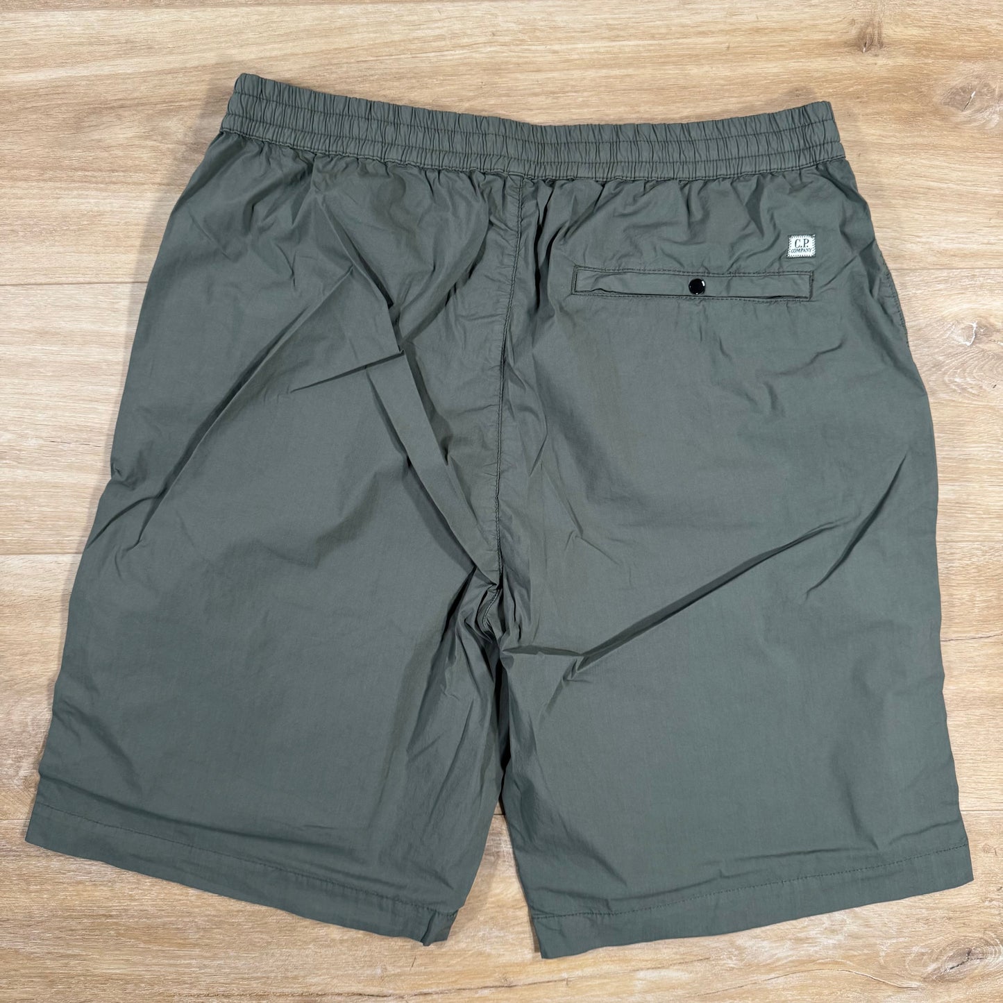 CP Company 50 Fili Stretch Cargo Shorts in Thyme - Green