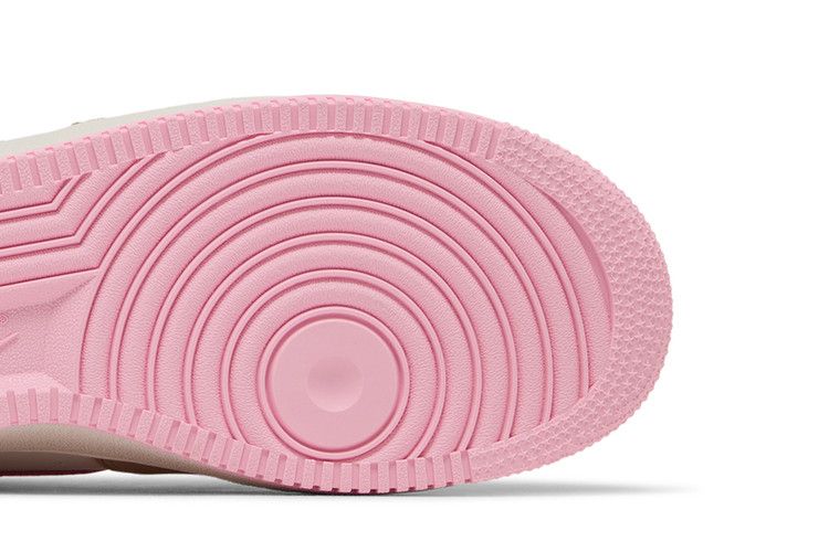 Nike Air Force 1 Low '07 LV8 Rattan Phantom Medium Soft Pink