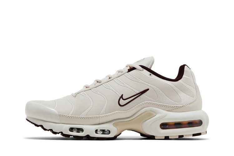 Nike Air Max Plus PRM Phantom Burgundy Crush