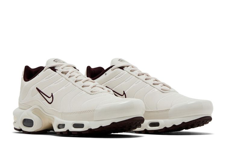Nike Air Max Plus PRM Phantom Burgundy Crush