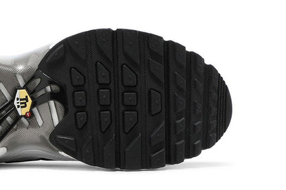 Nike Air Max Plus White Metallic Pewter Black (GS)