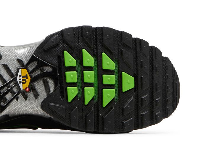 Nike Air Max Plus Black Silver Green Strike
