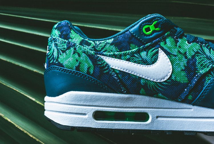 Nike Air Max 1 Blue Floral