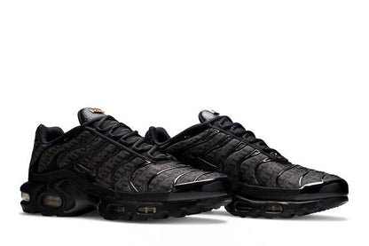 Nike Air Max Plus Black TN Pattern