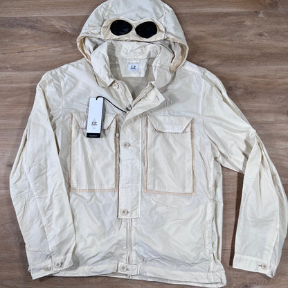 CP Company Flatt Nylon Goggle Overshirt in Pistachio Shell