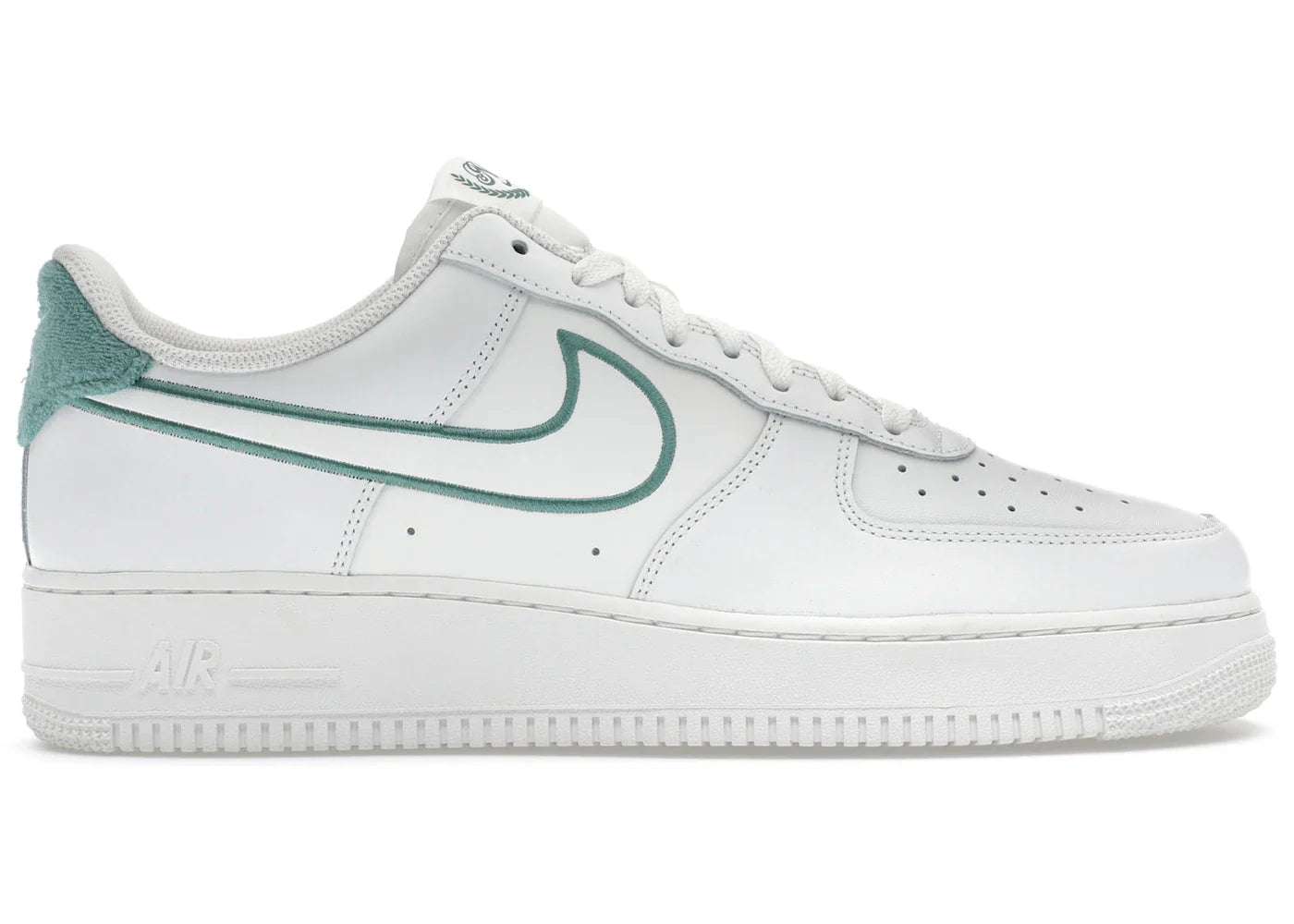 Nike Air Force 1 Low Resort and Sport