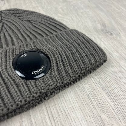 CP Company Lens Beanie - Walnut
