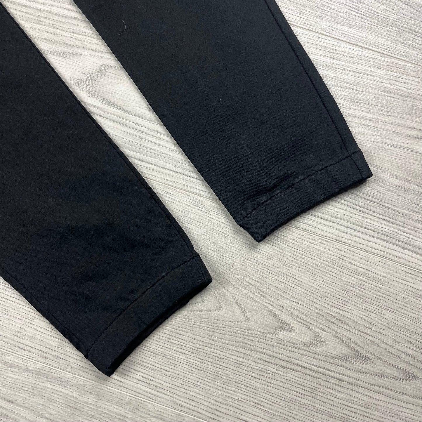 CP Company Metropolis Sweatpants - Black