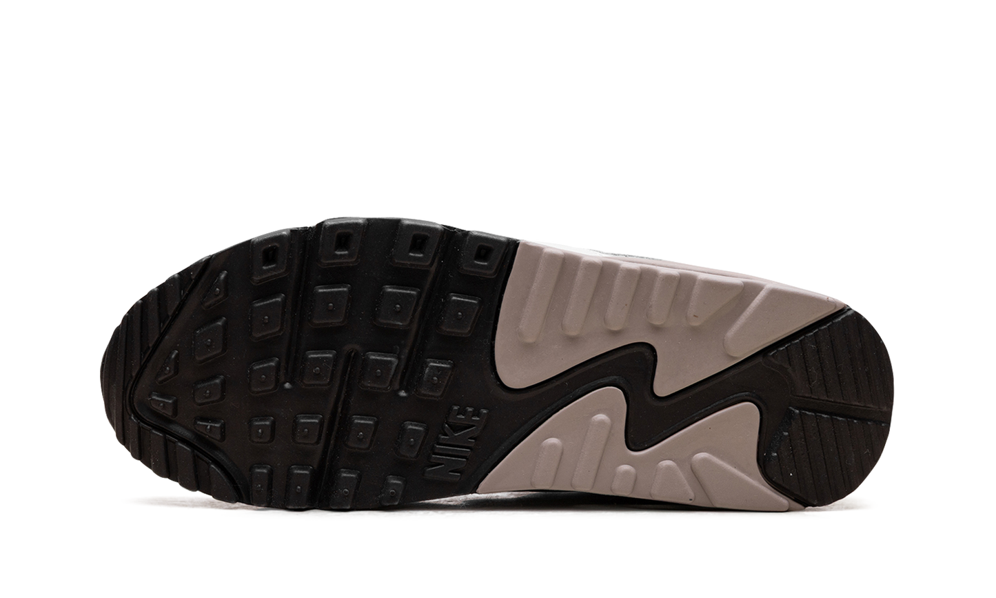 Air Max 90 WMNS "Light Pink Snakeskin"