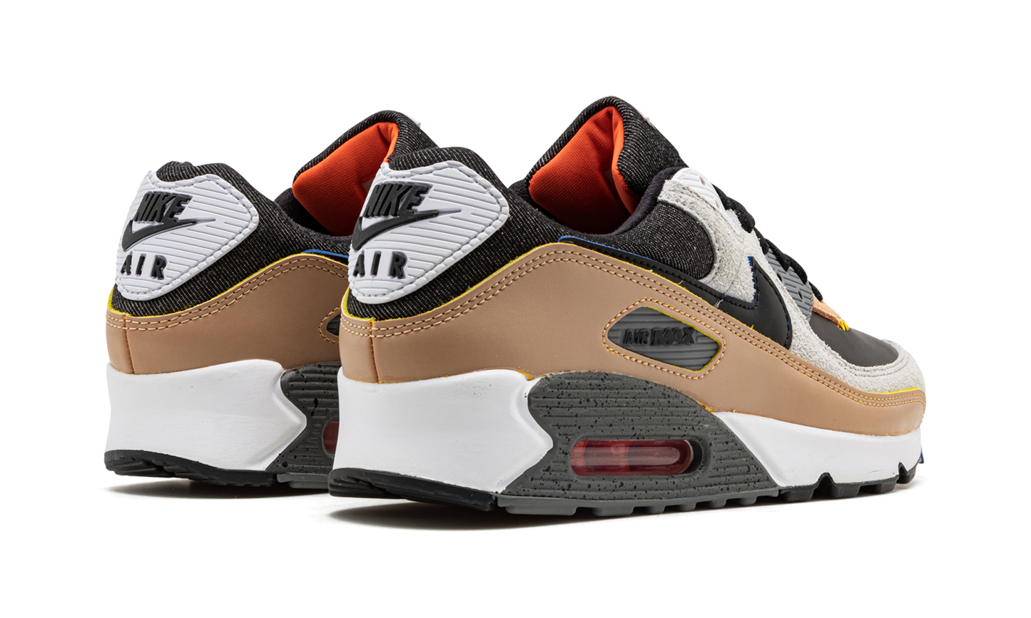 AIR MAX 90 SE "Alter And Reveal"